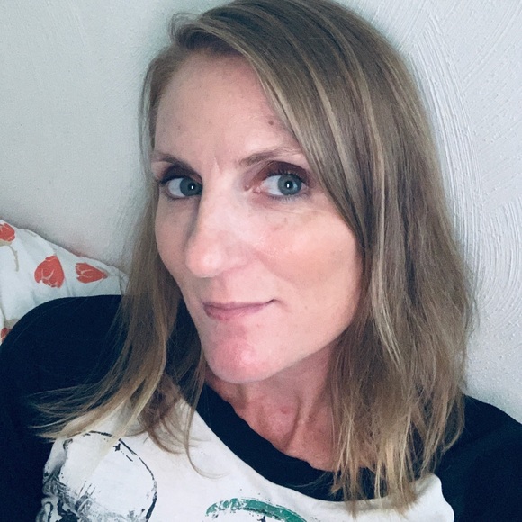 Meet your Posher, Jessica - Picture 1 of 1